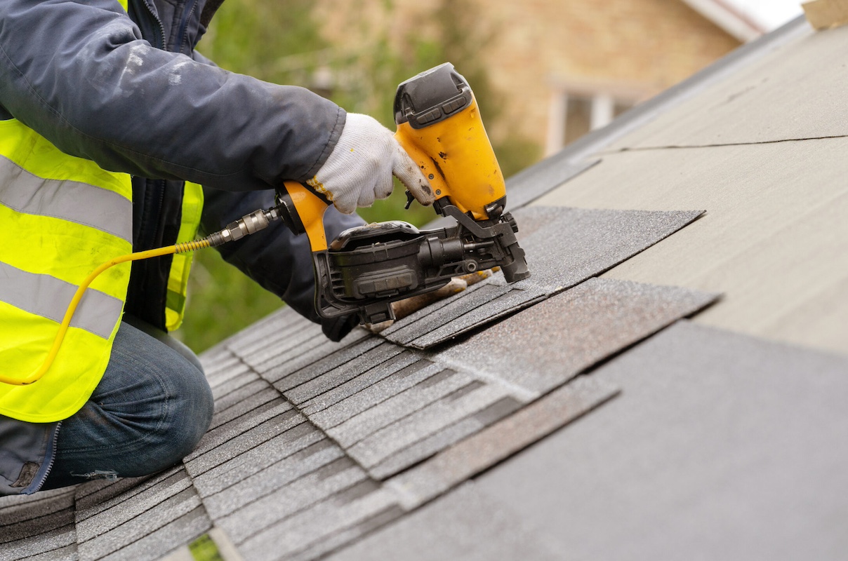 The Ultimate Guide to Roof Replacement: What to Expect from Start to Finish hero image